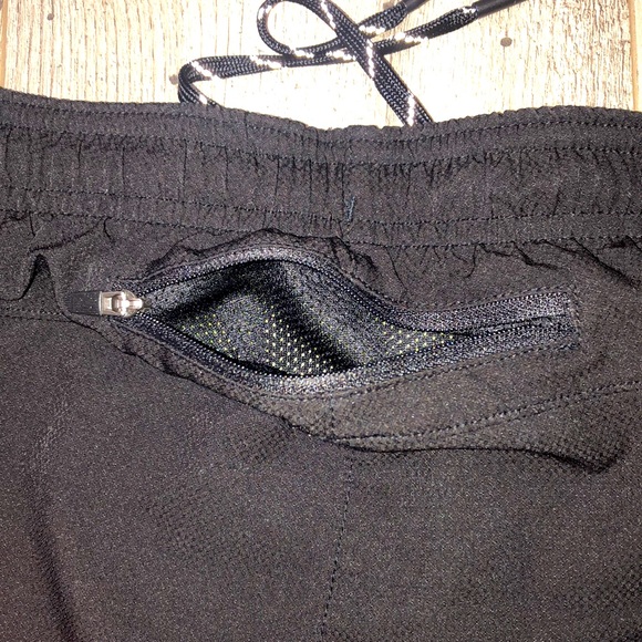 Calvin Klein Mens Run Shorts - Picture 9 of 11